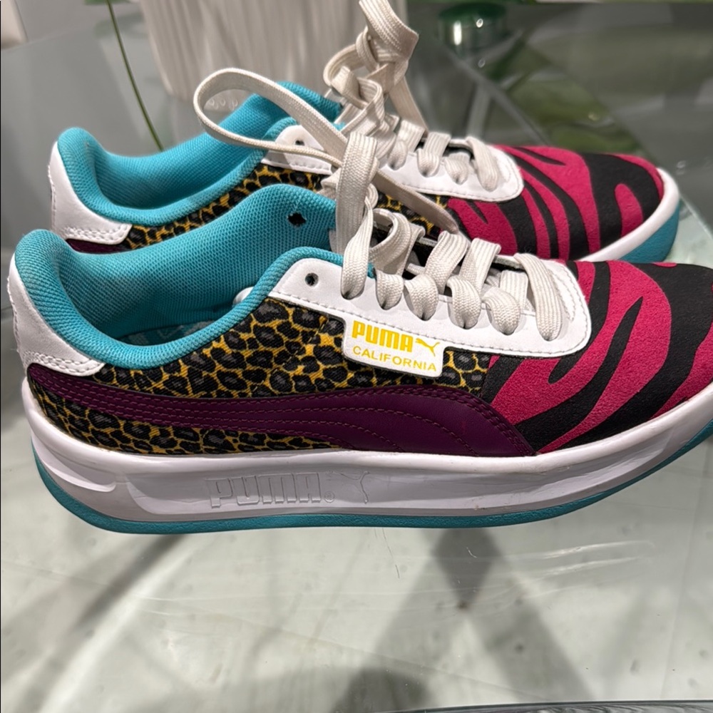 Puma Women's Multicolor Sneakers EUC